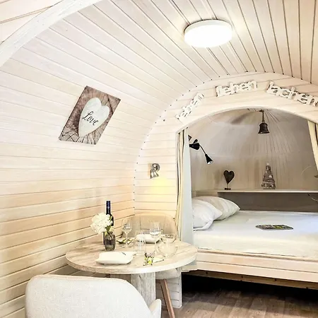 Tiny Haus Vierseenblick Nummer 2 By Interhome Сasa de vacaciones Boppard