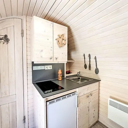 Tiny Haus Vierseenblick Nummer 2 By Interhome Сasa de vacaciones *