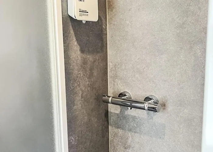 Tiny Haus Vierseenblick Nummer 2 By Interhome 博帕德